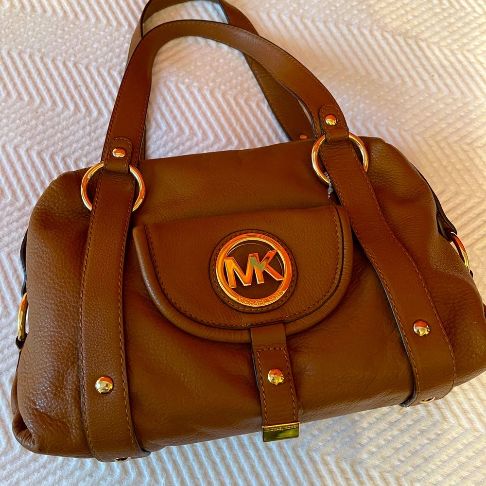Michael Kors leather purse